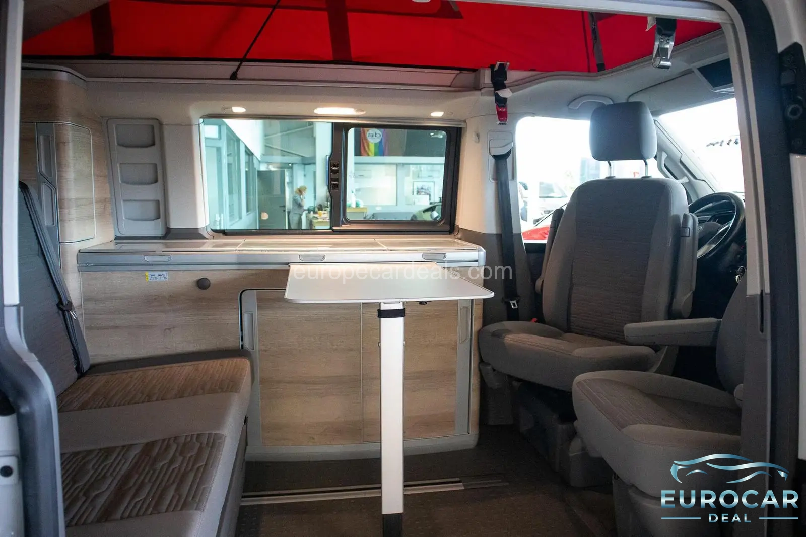 Volkswagen T6 California