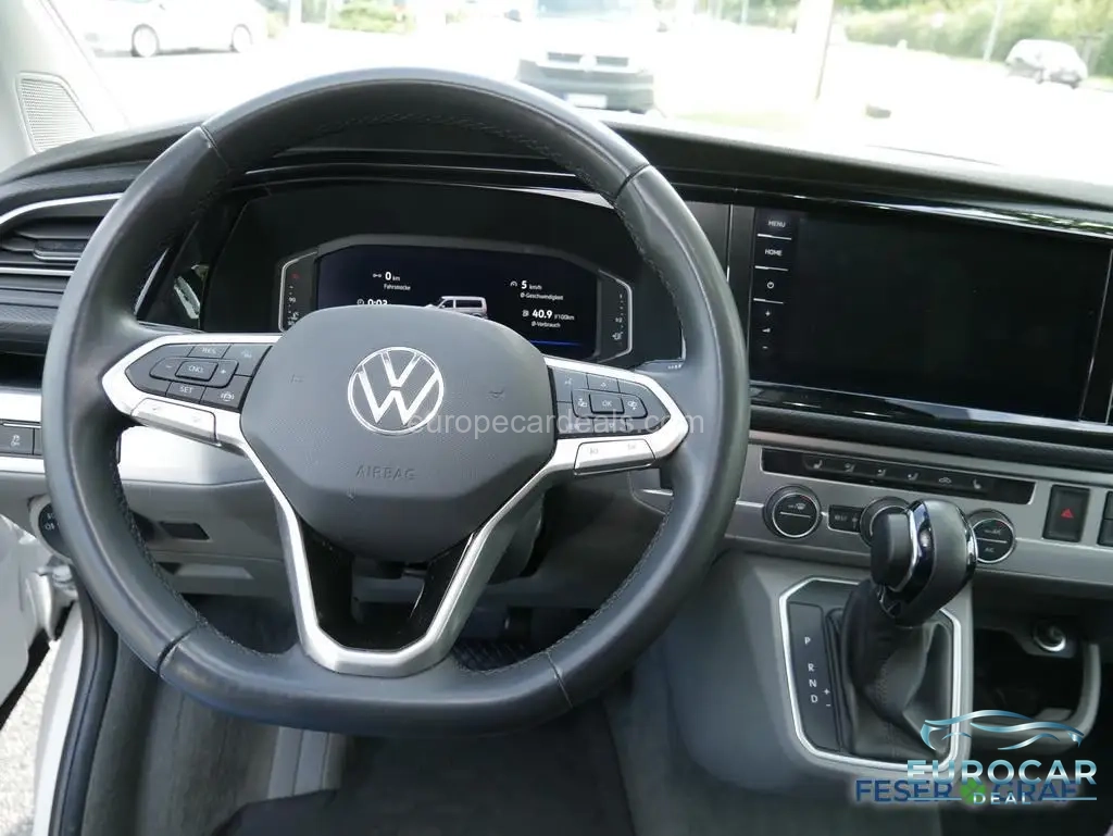Volkswagen T6 California