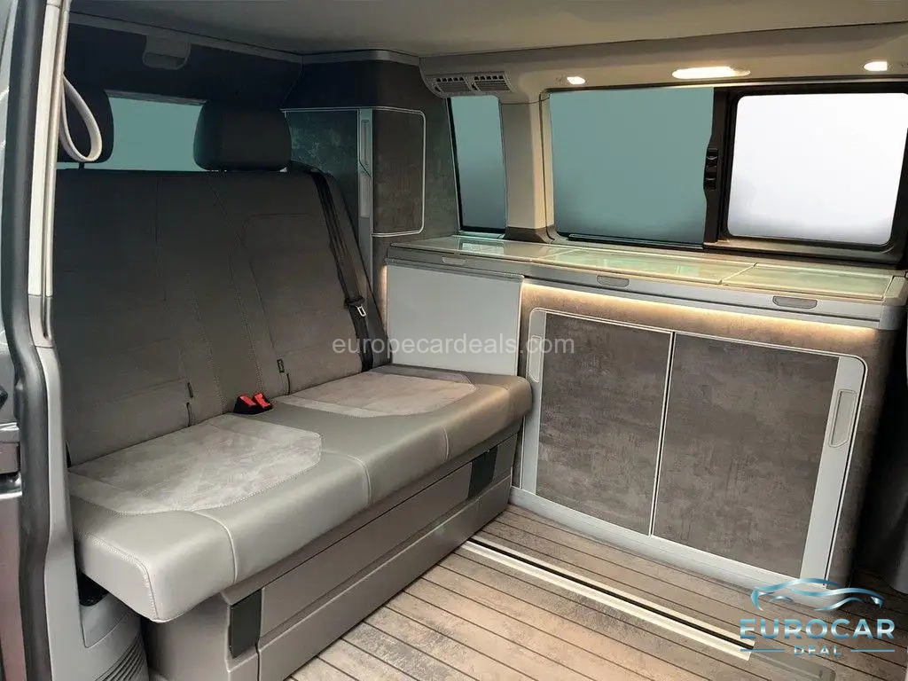 Volkswagen T6 California