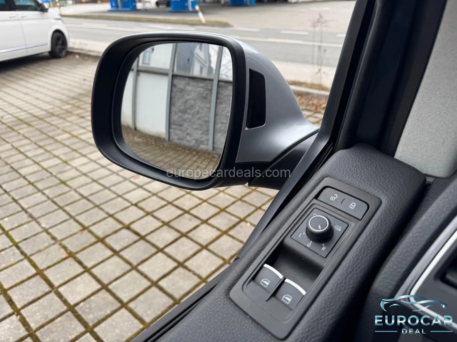 Volkswagen T6 California