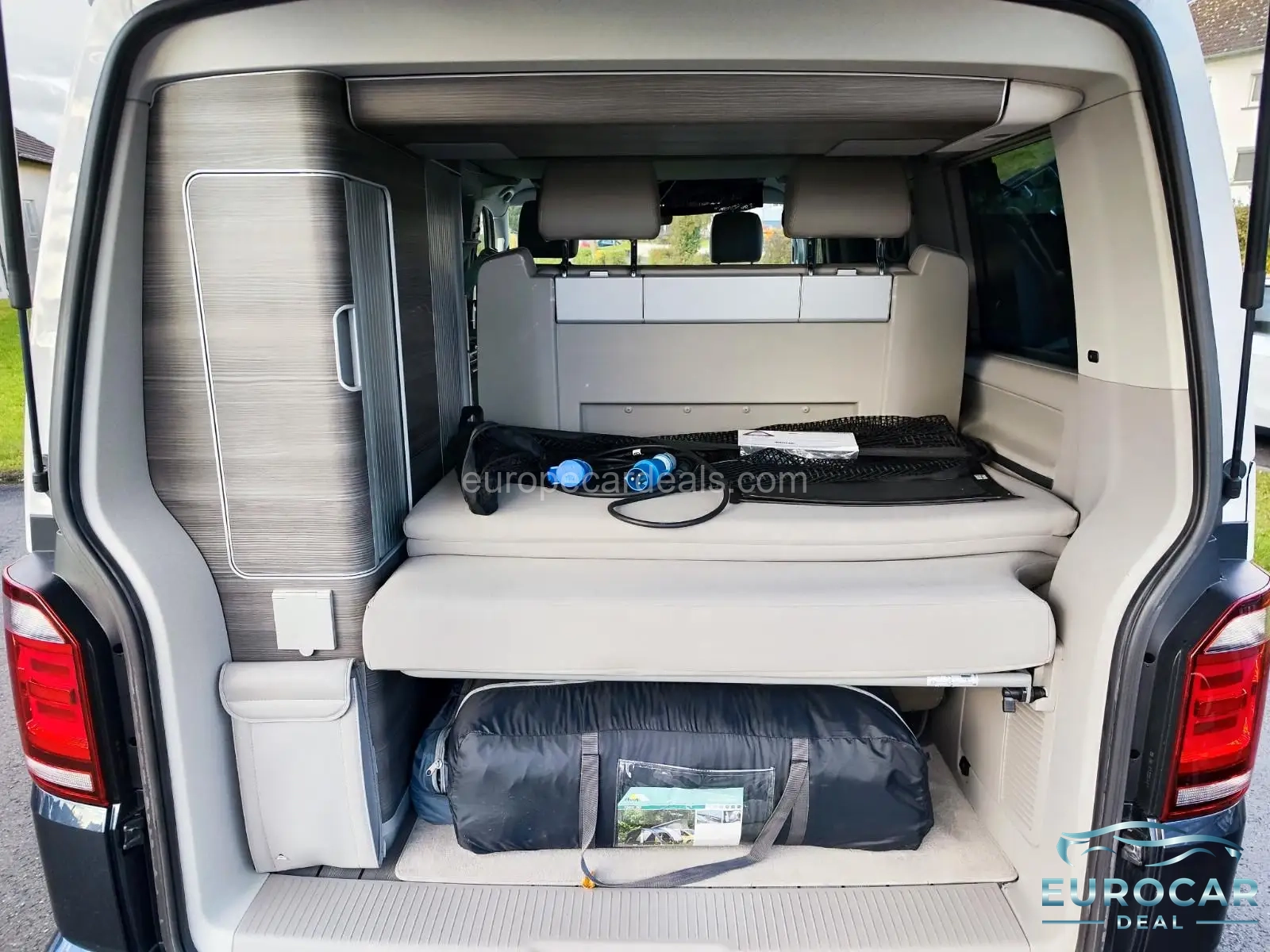 Volkswagen T6 California