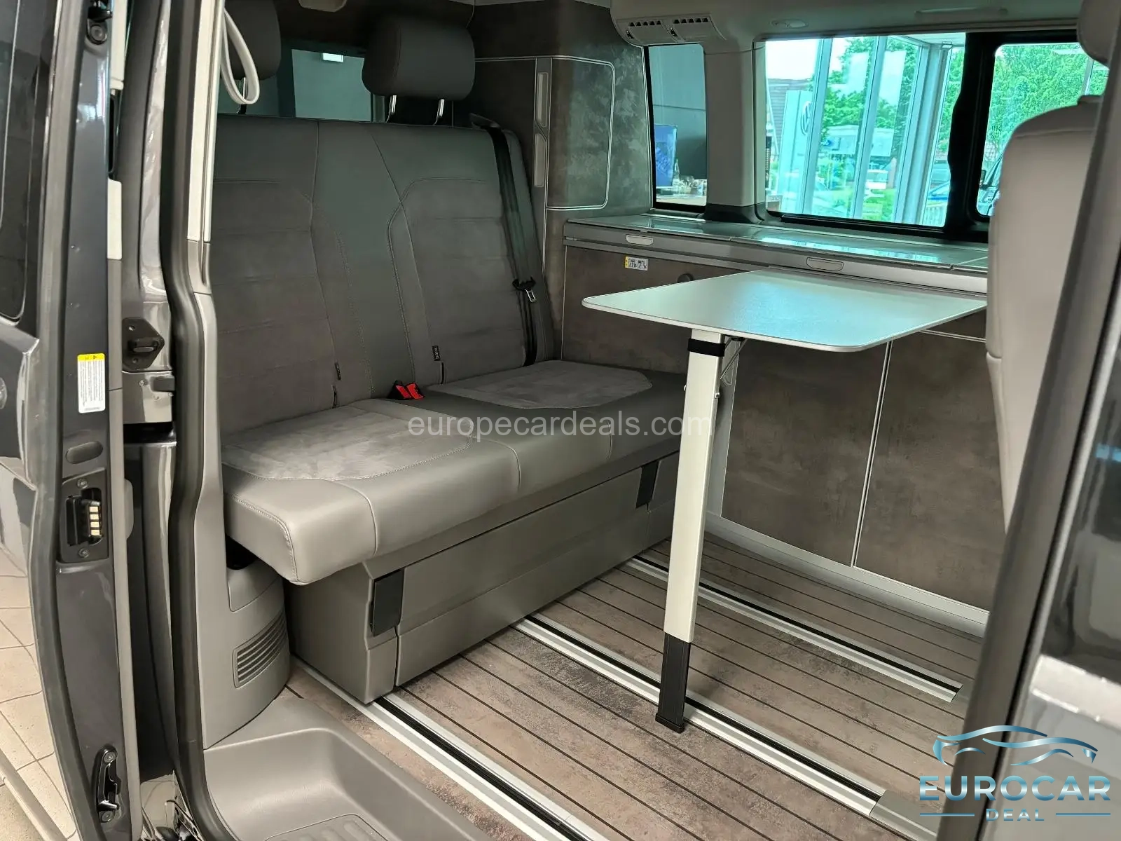 Volkswagen T6 California