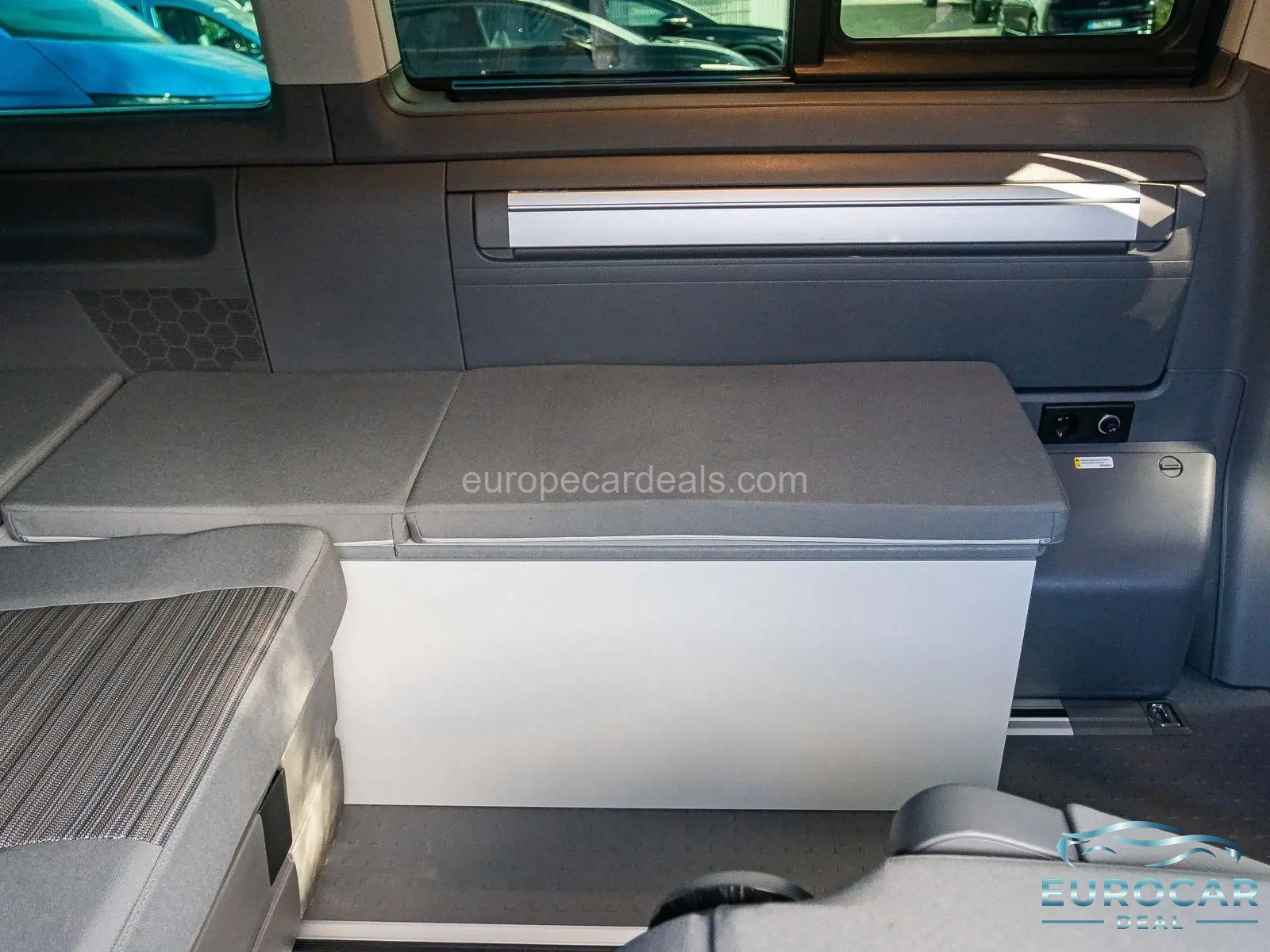 Volkswagen T6 California