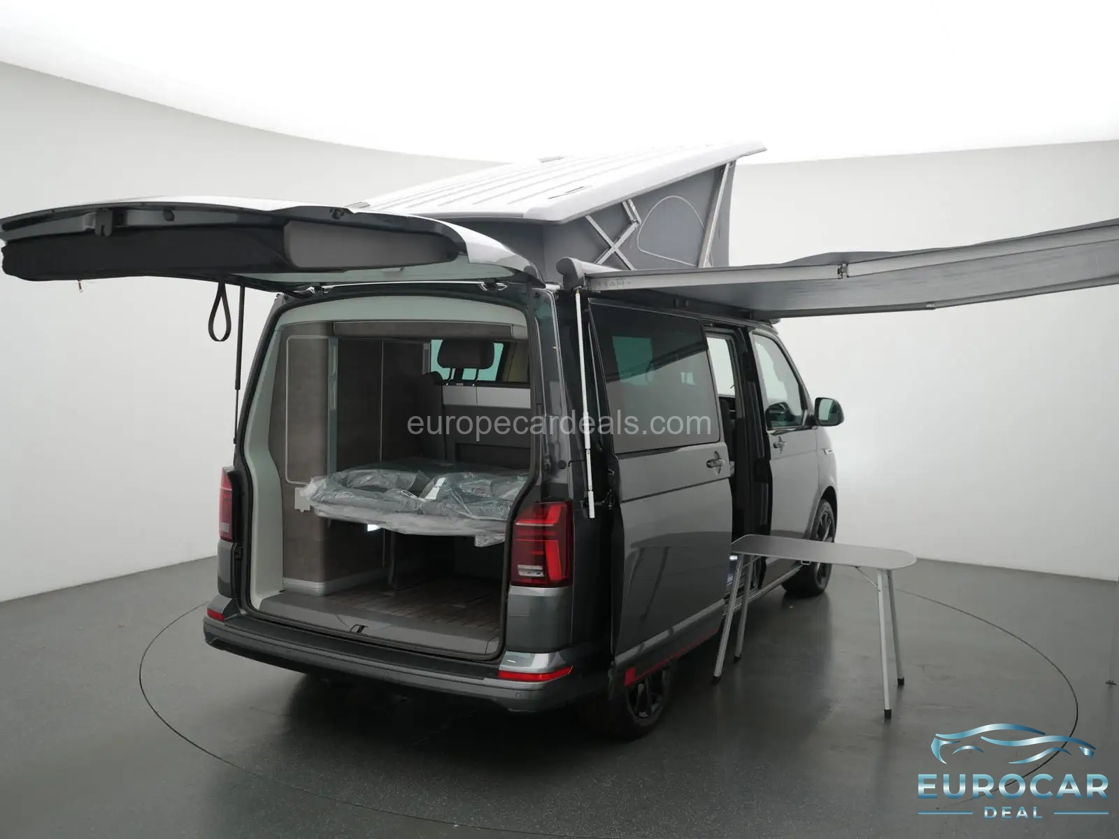 Volkswagen T6 California