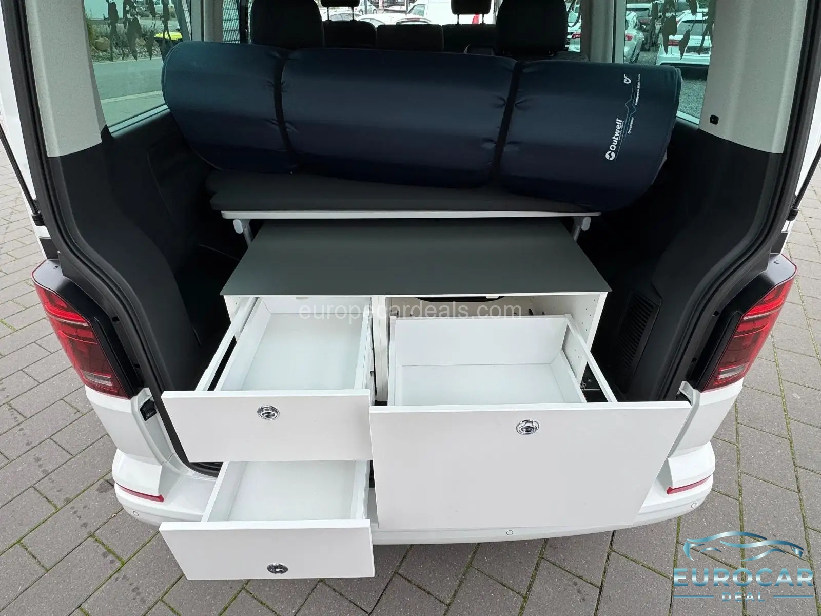 Volkswagen T6 California