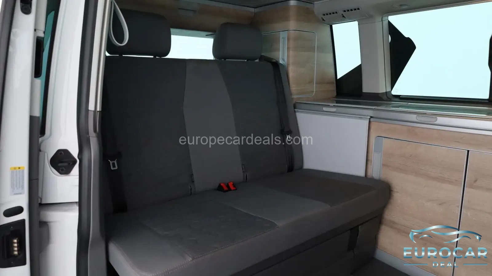 Volkswagen T6 California
