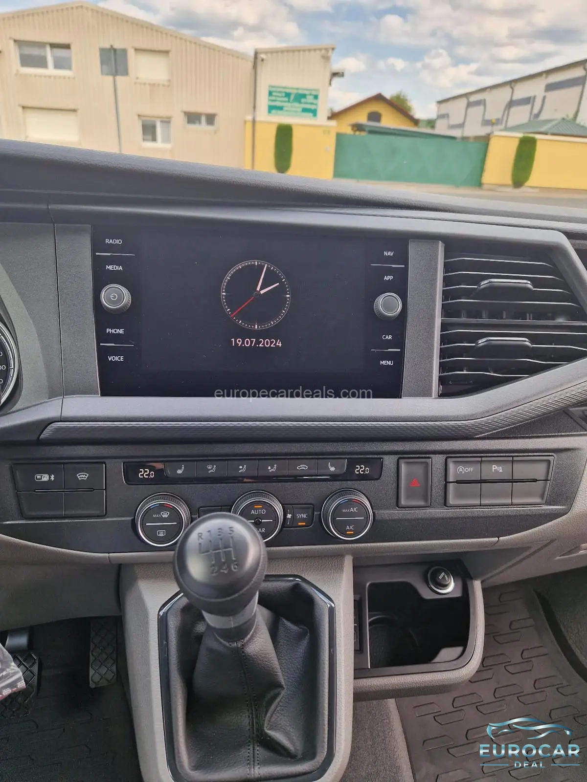 Volkswagen T6 California