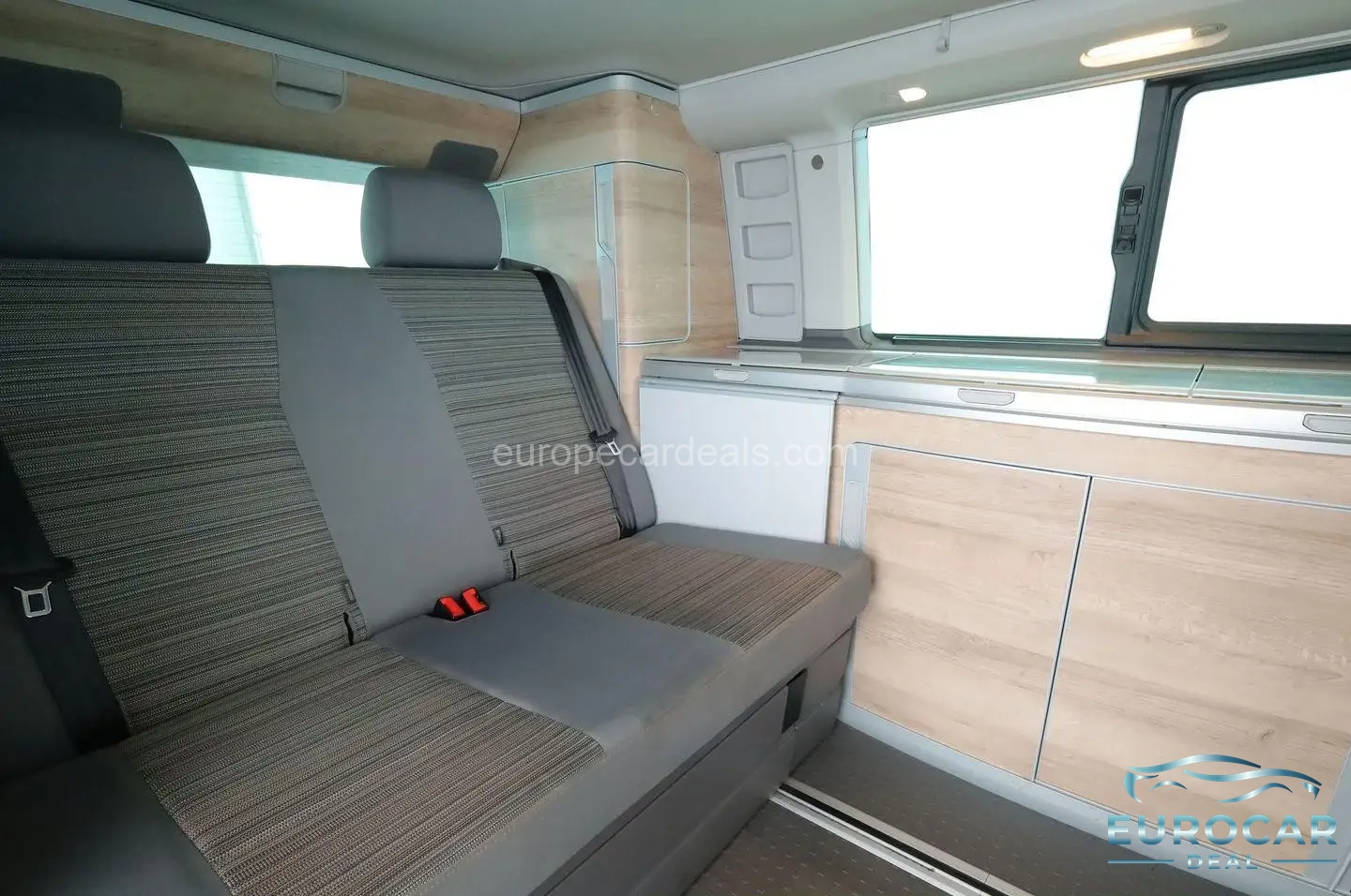 Volkswagen T6 California