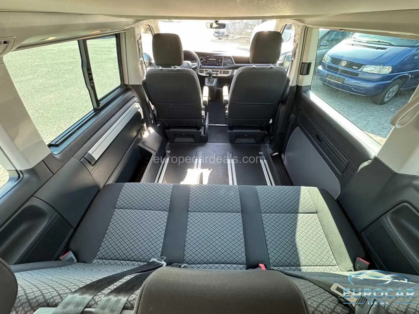 Volkswagen T6 California