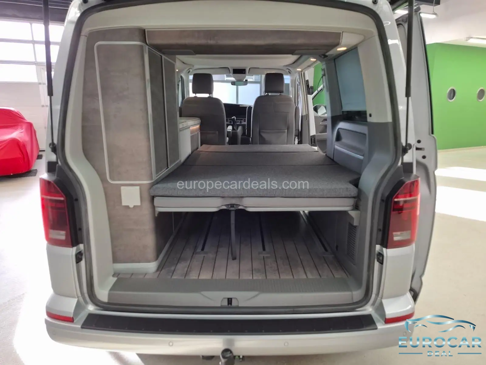 Volkswagen T6 California
