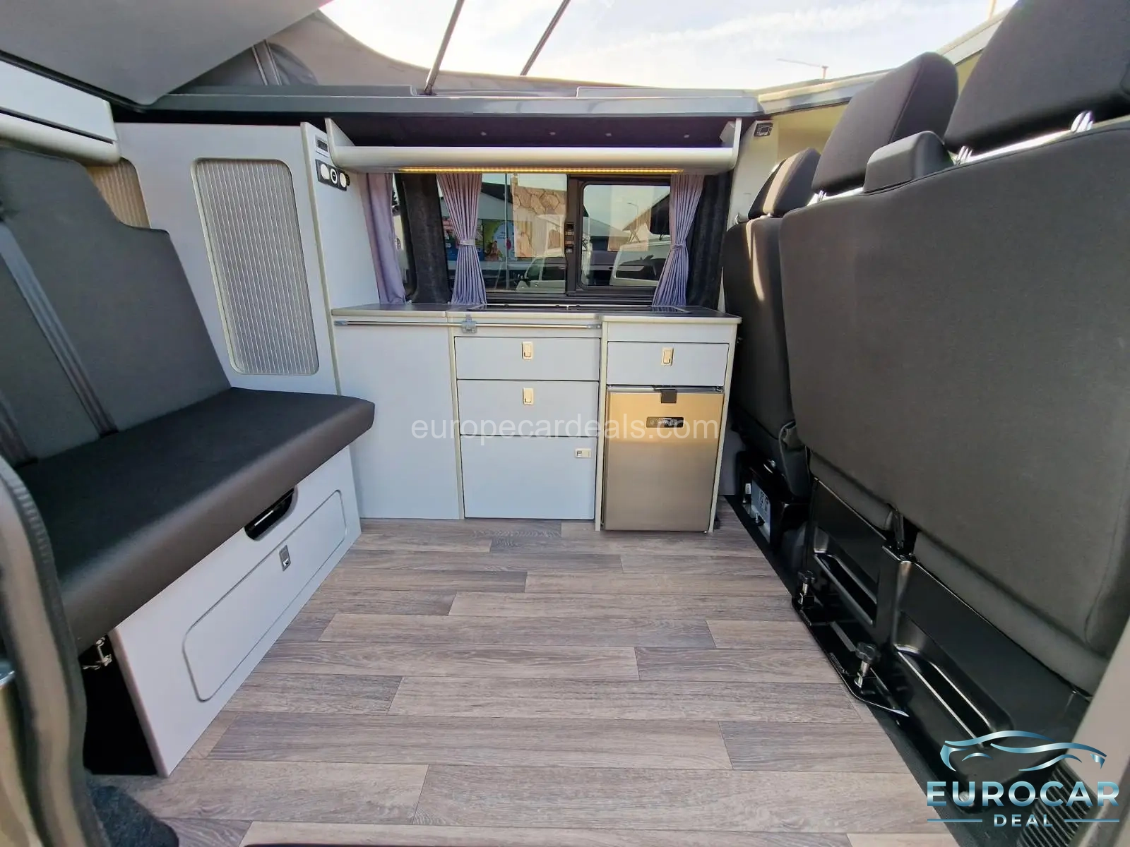 Volkswagen T6 California