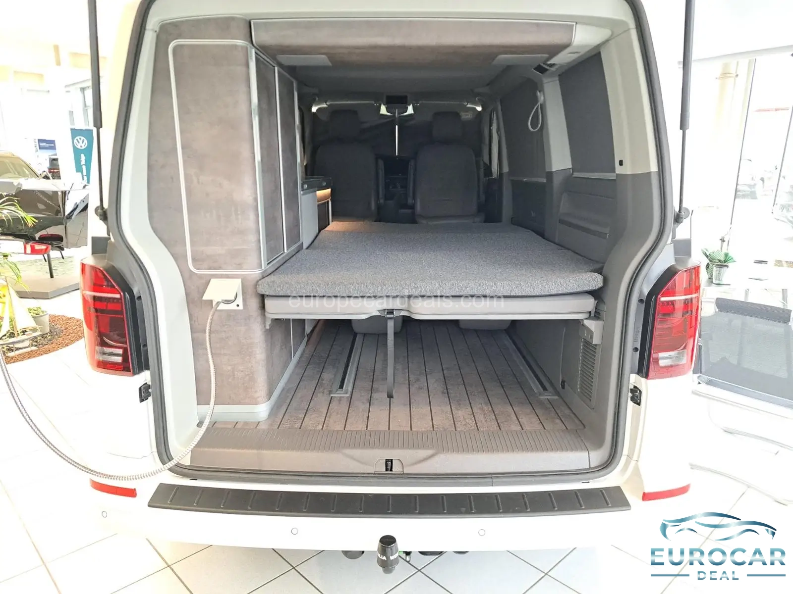 Volkswagen T6 California