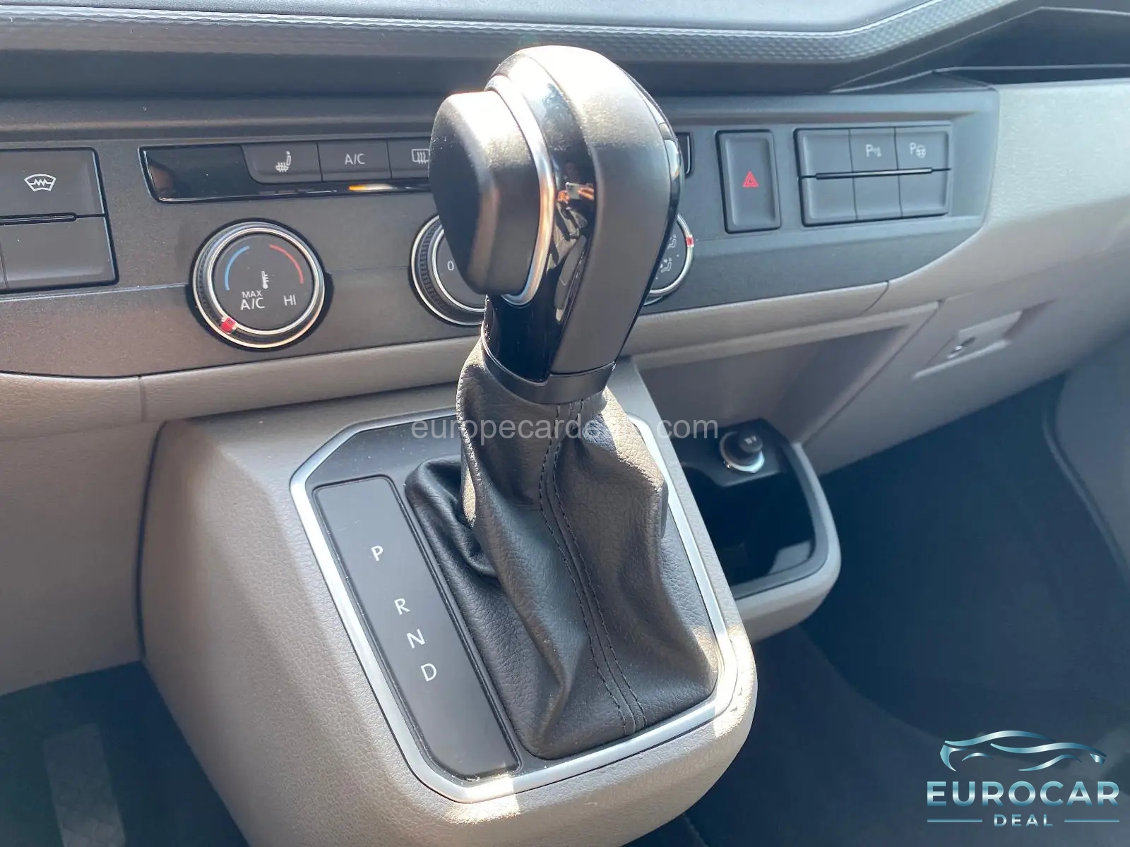 Volkswagen T6 Caravelle