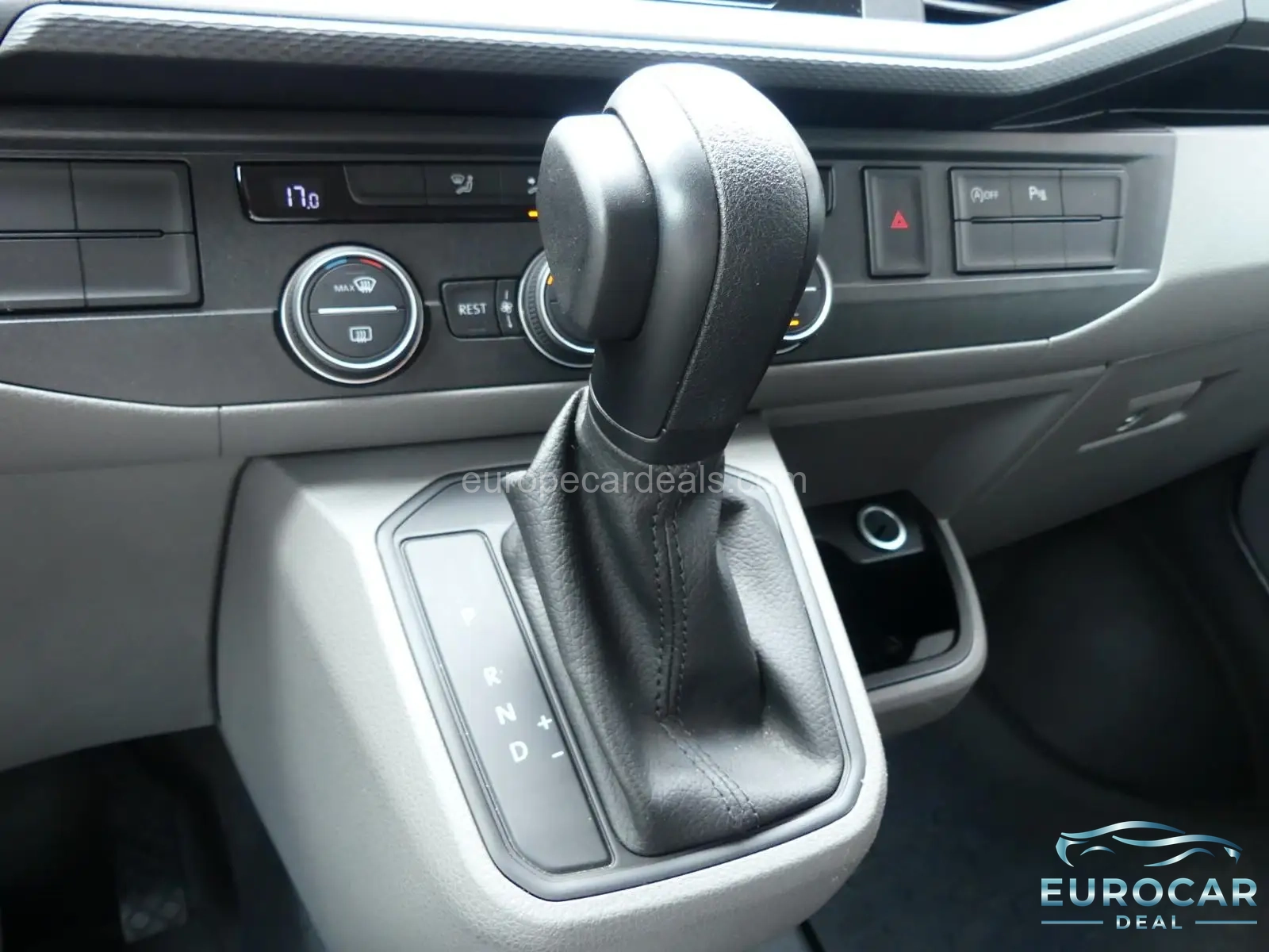 Volkswagen T6 Caravelle