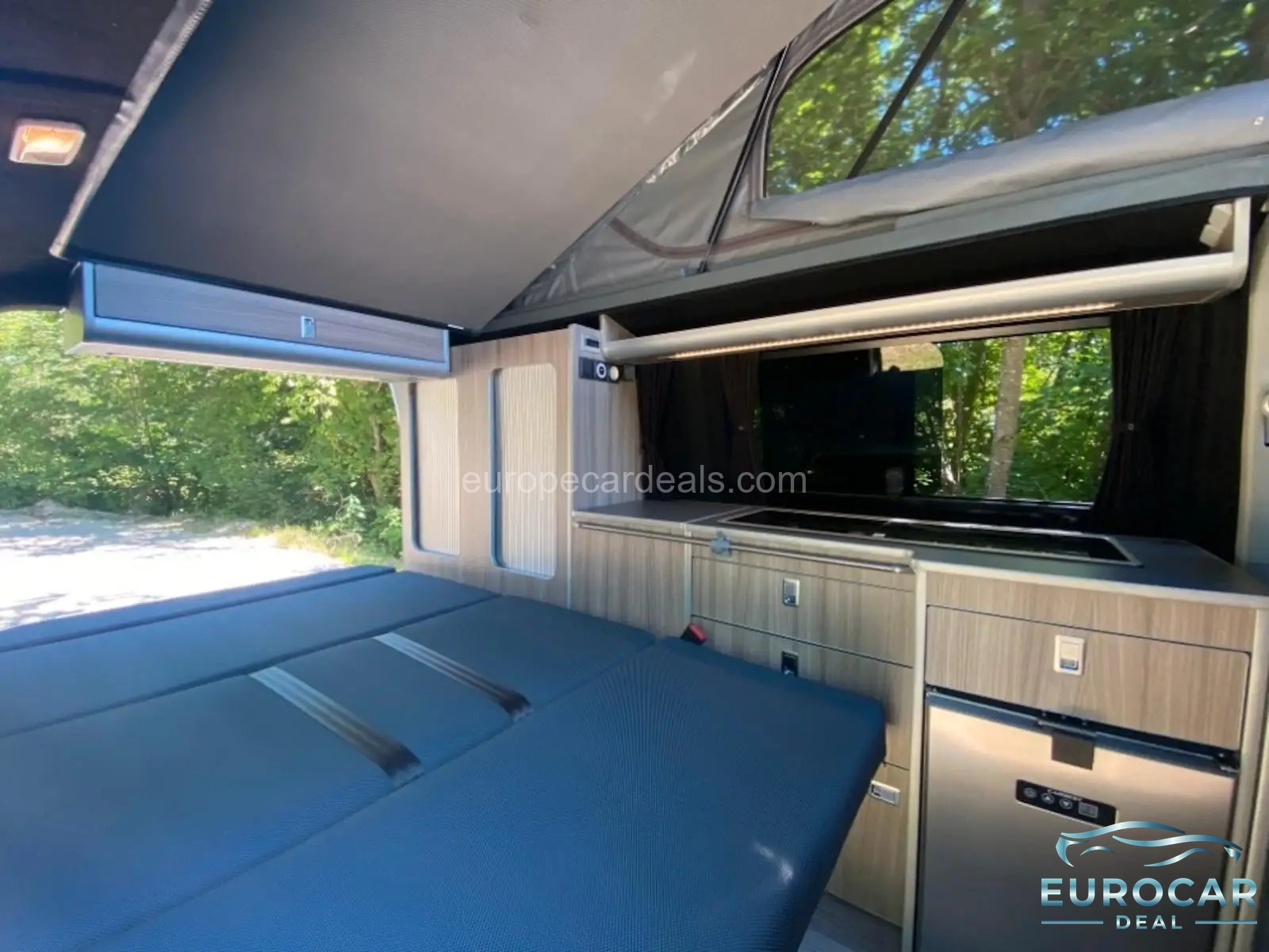 Volkswagen T6 California