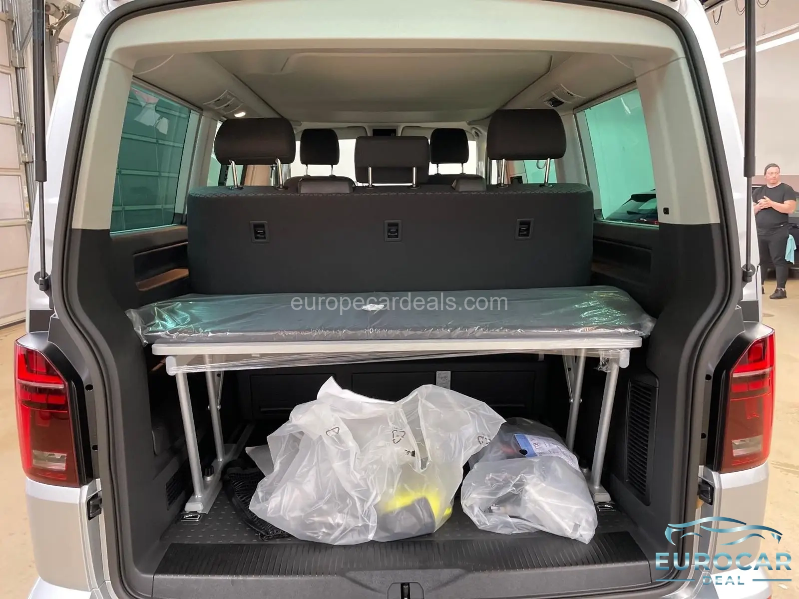 Volkswagen T6 California