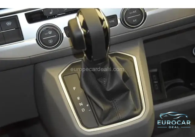 Volkswagen T6 California