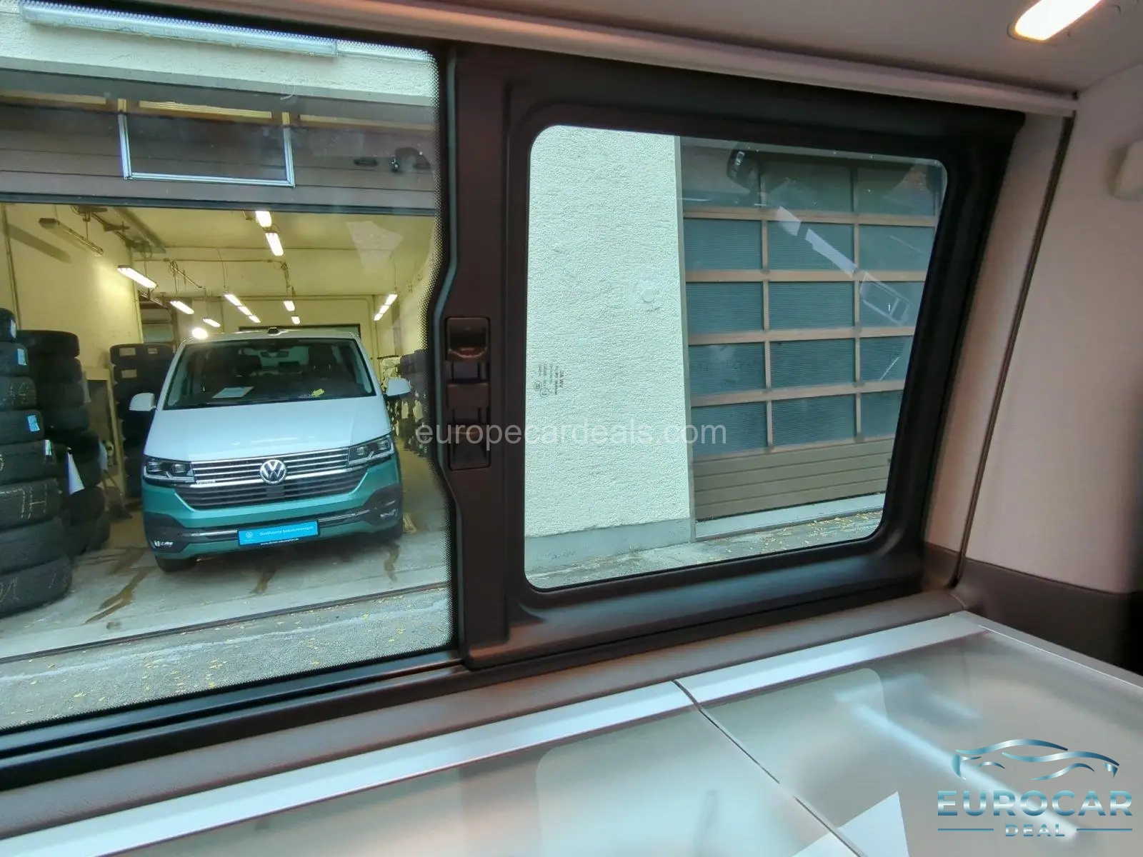 Volkswagen T6 California