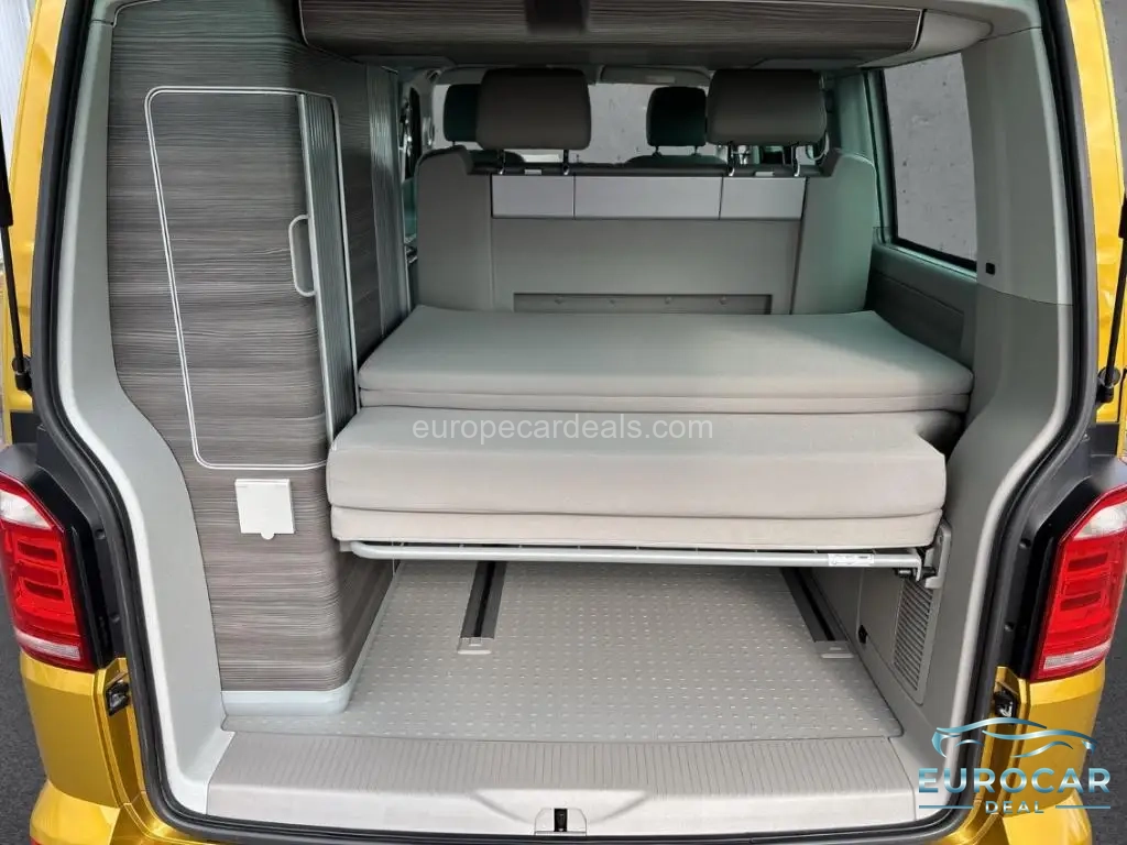 Volkswagen T6 California