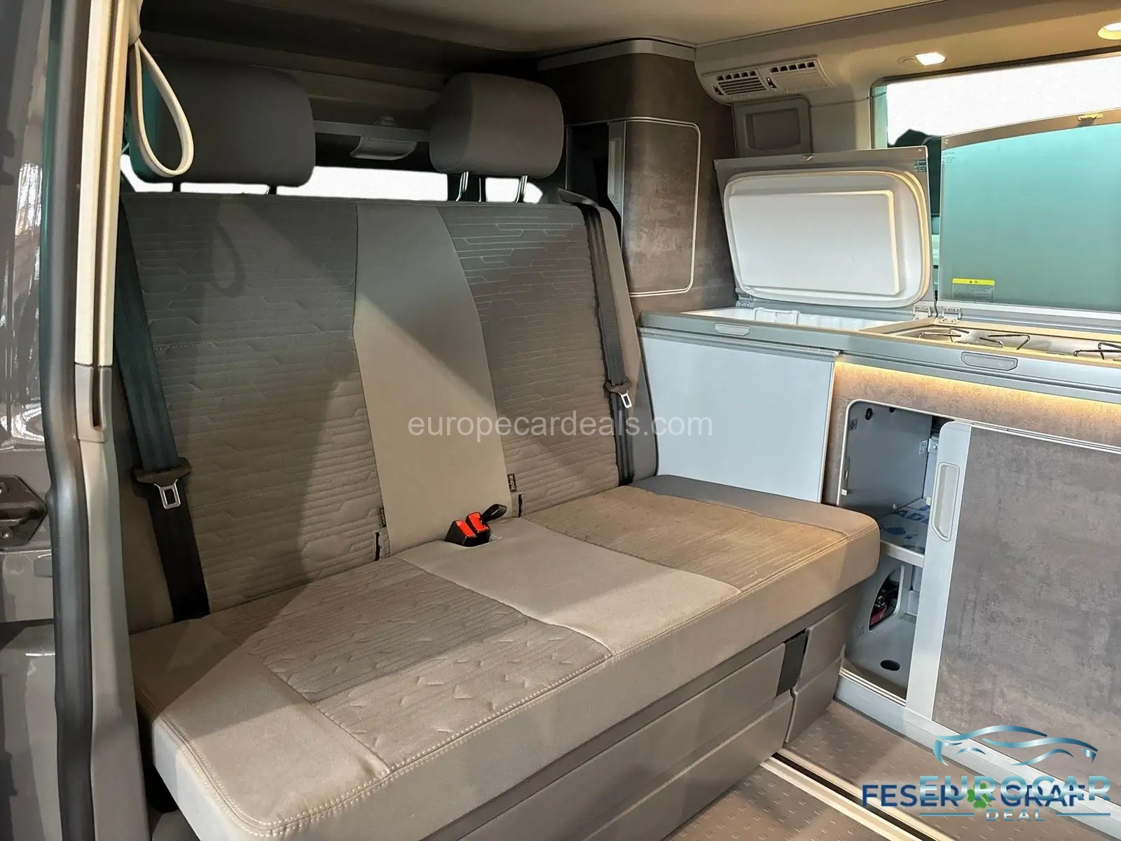 Volkswagen T6 California