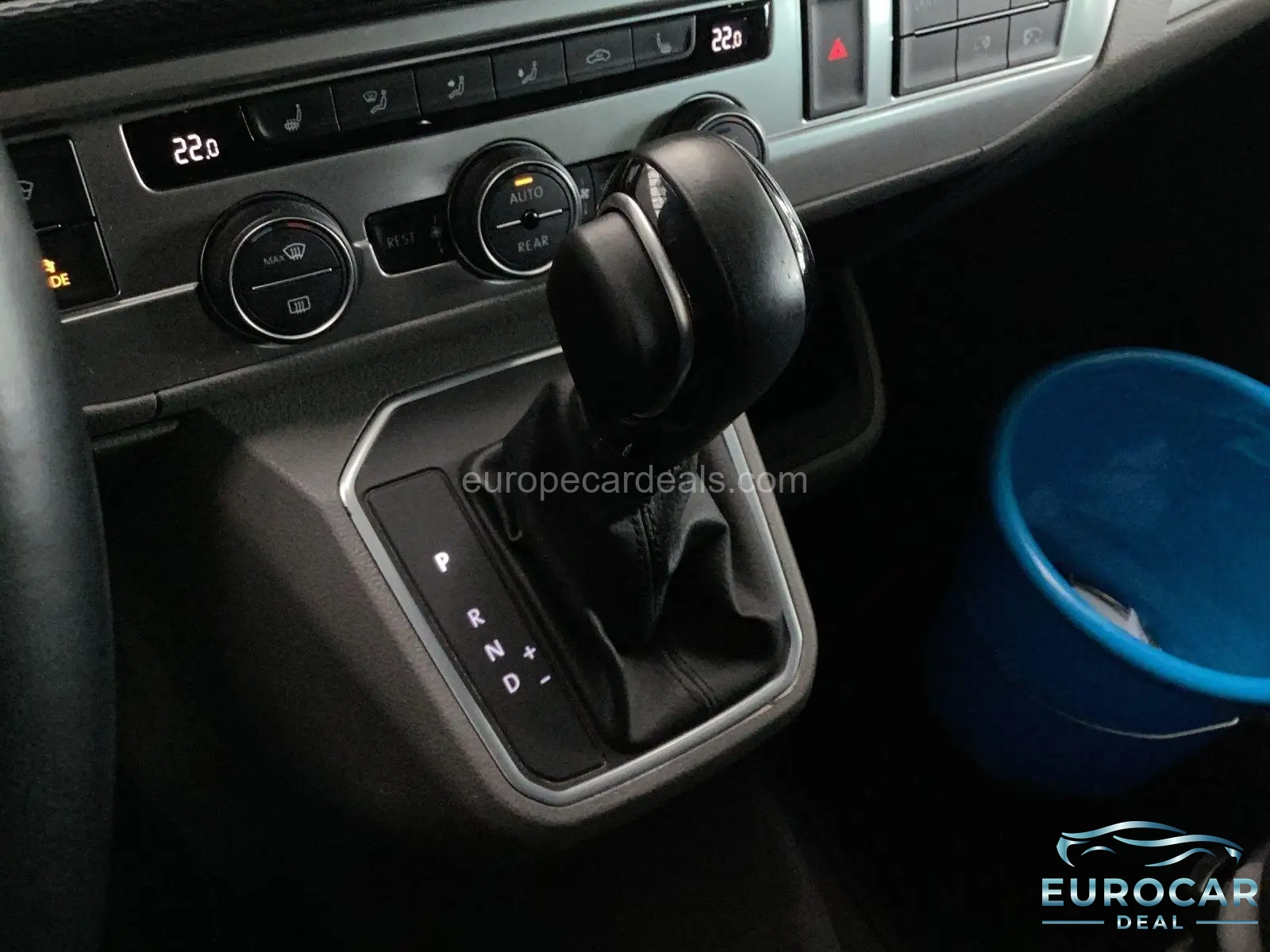 Volkswagen T6 California