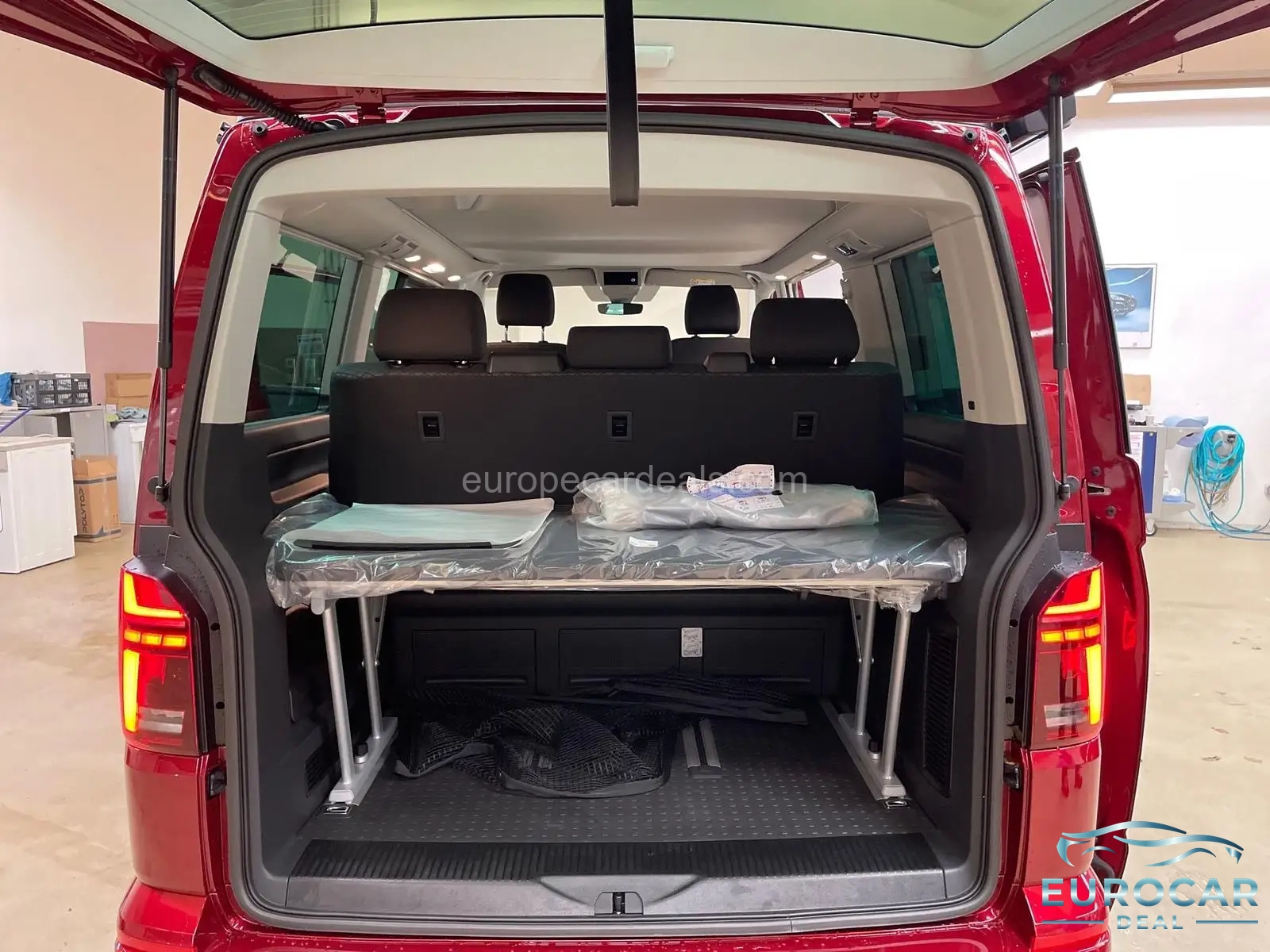 Volkswagen T6 California