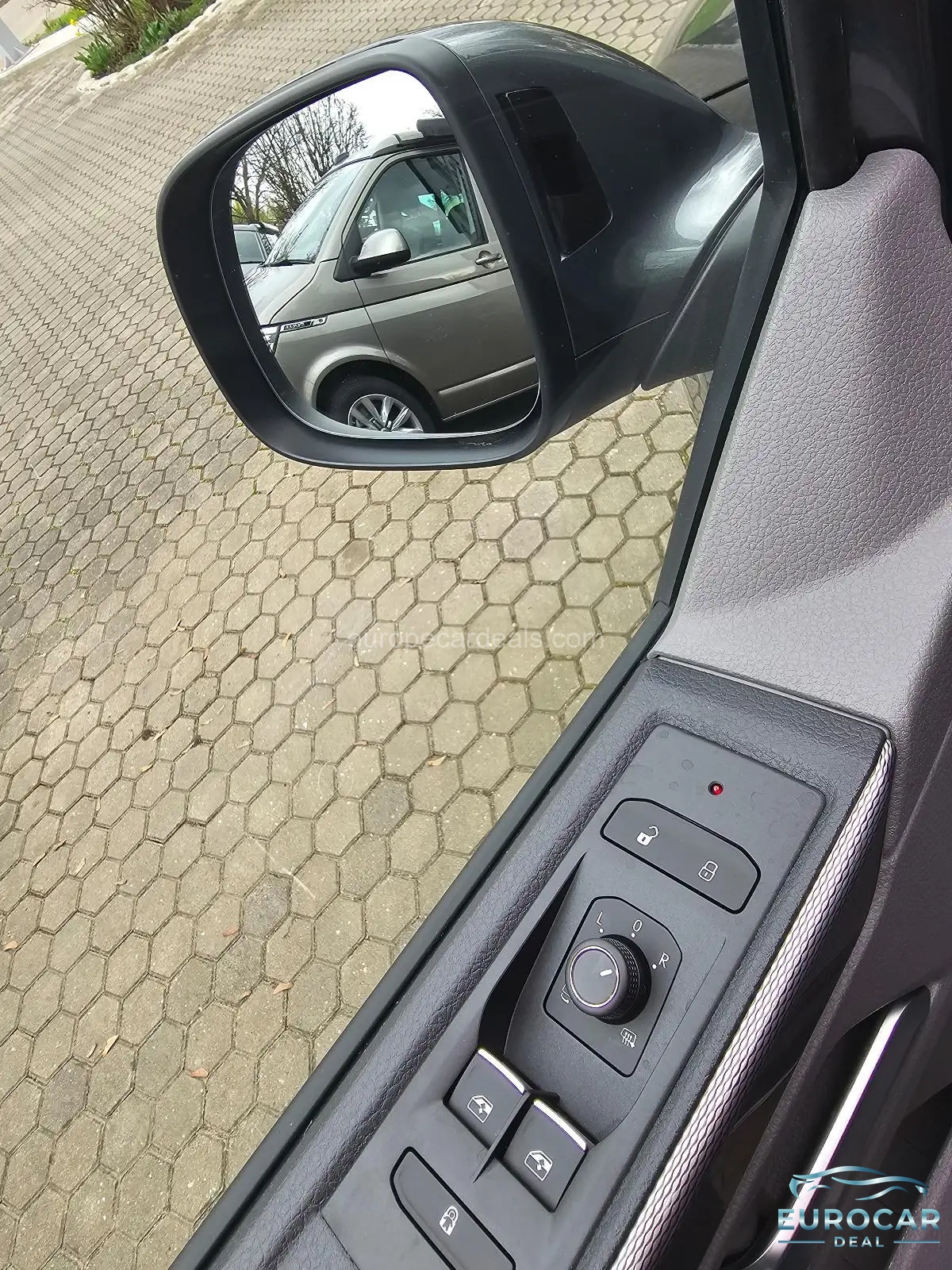 Volkswagen T6 California