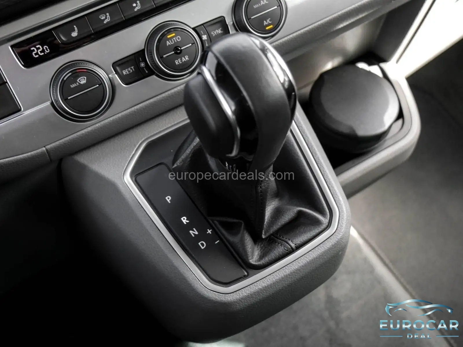 Volkswagen T6 California