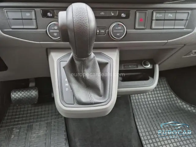 Volkswagen T6 Caravelle