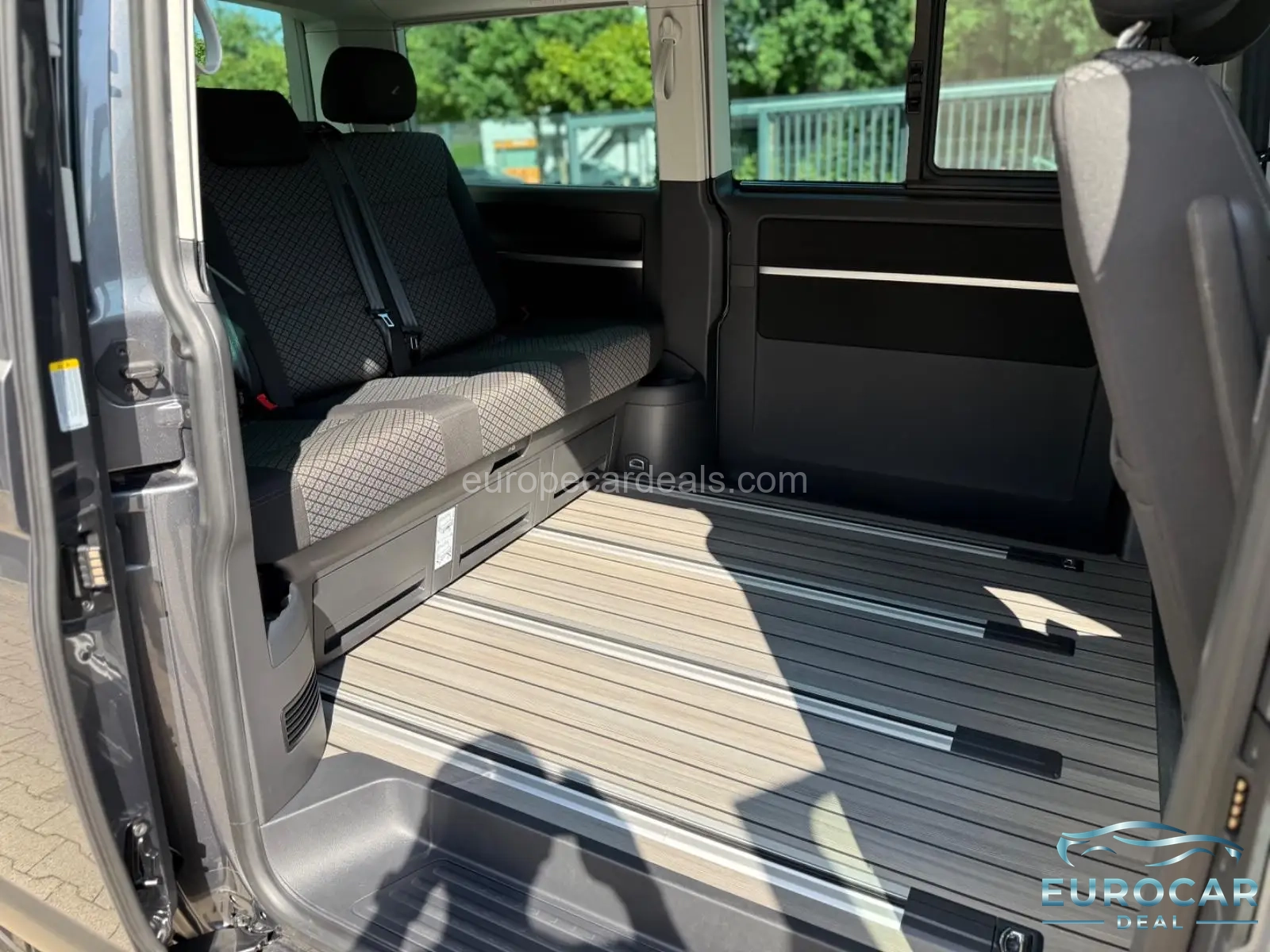 Volkswagen T6 California