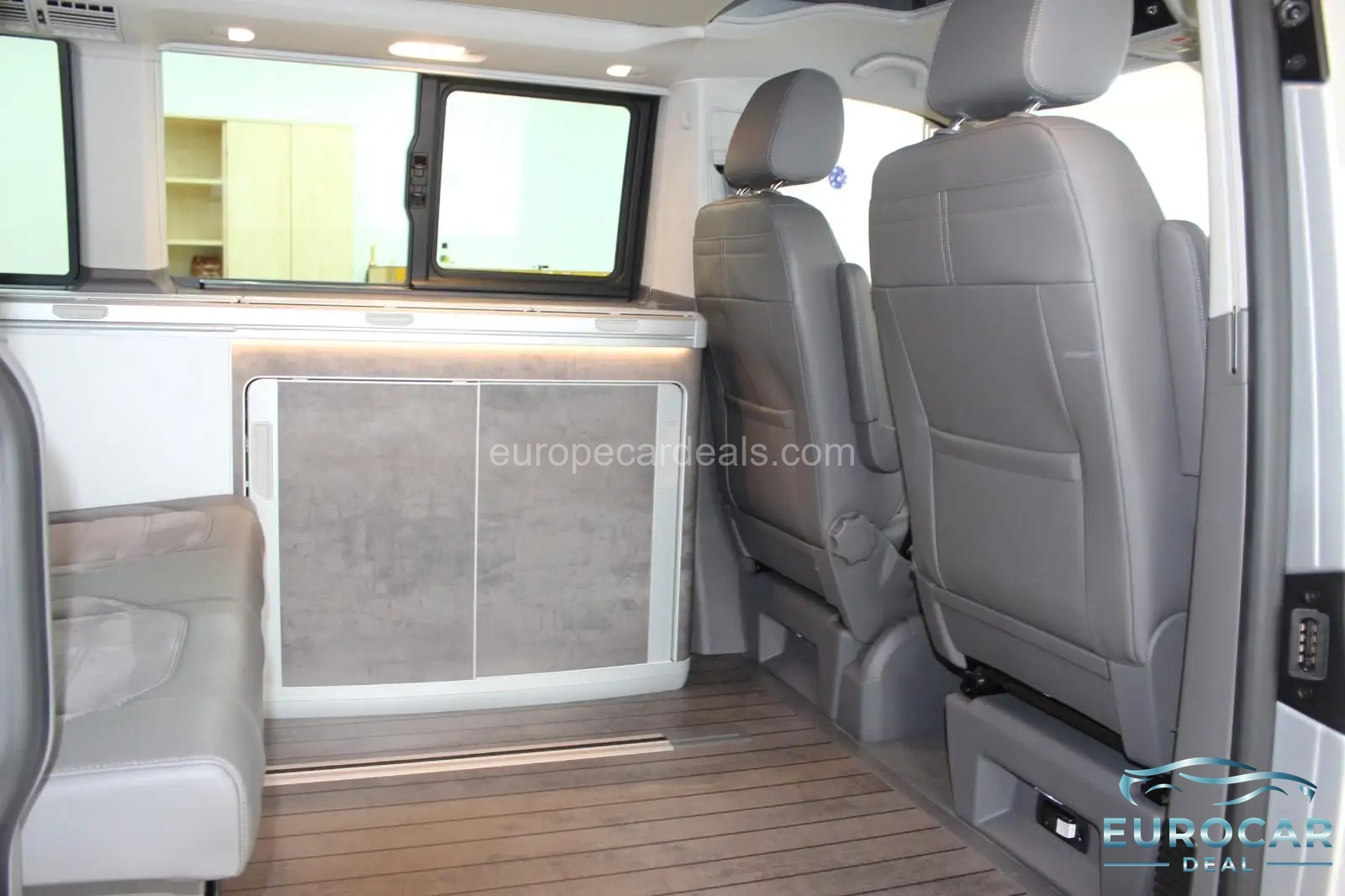Volkswagen T6 California