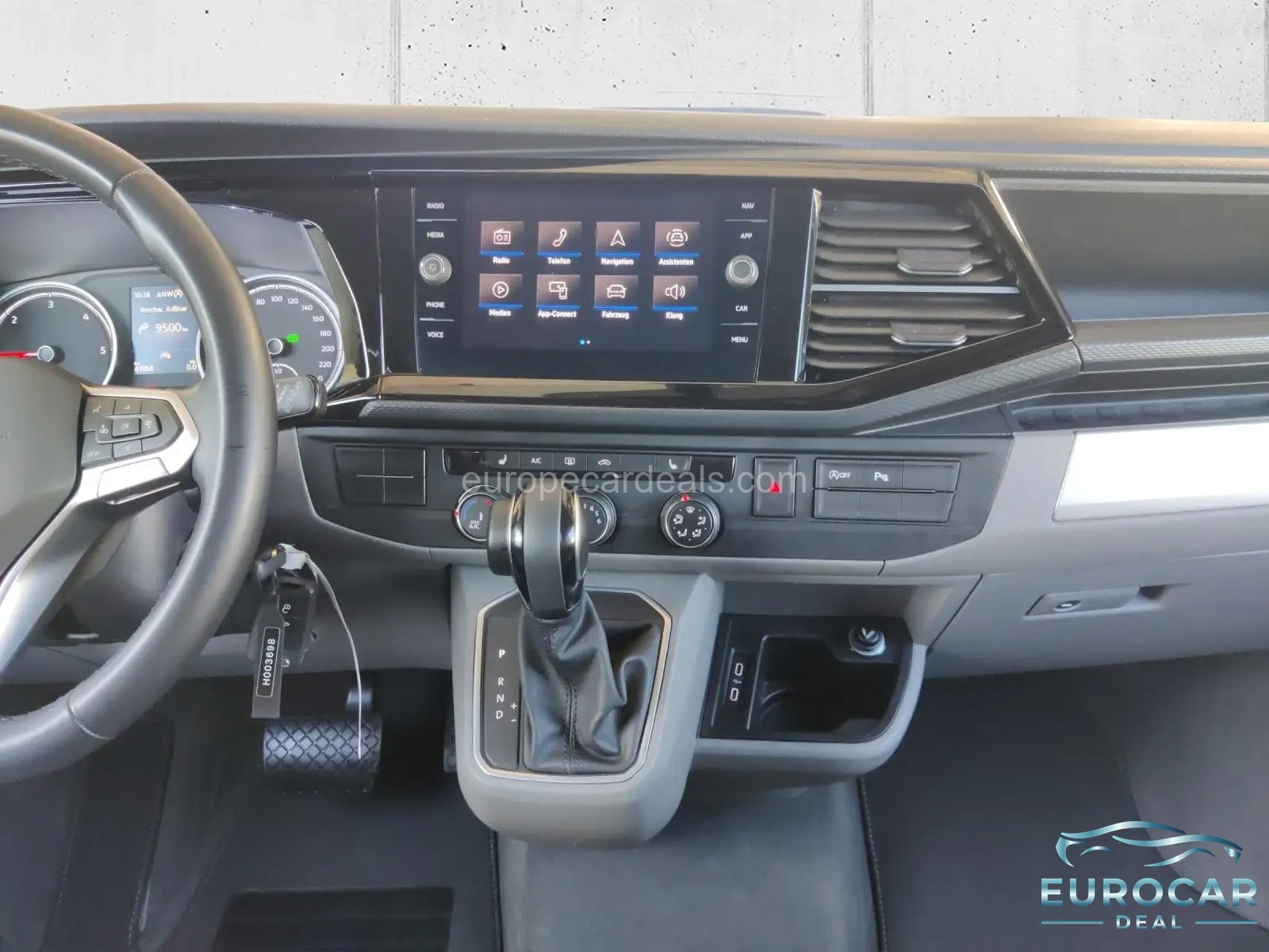 Volkswagen T6 California