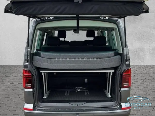 Volkswagen T6 California