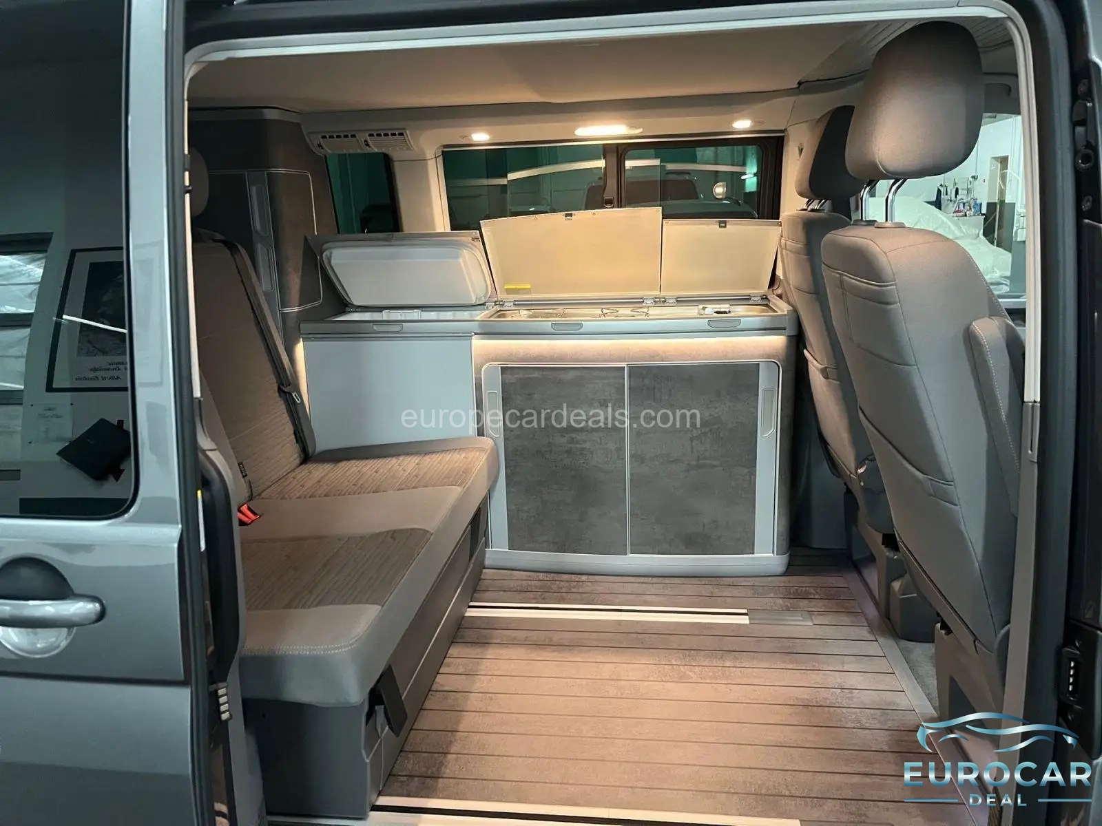 Volkswagen T6 California