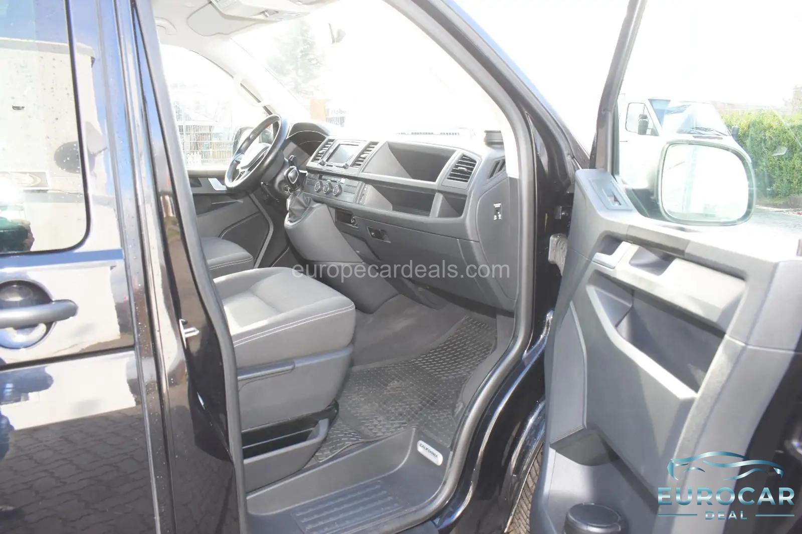 Volkswagen T6 California