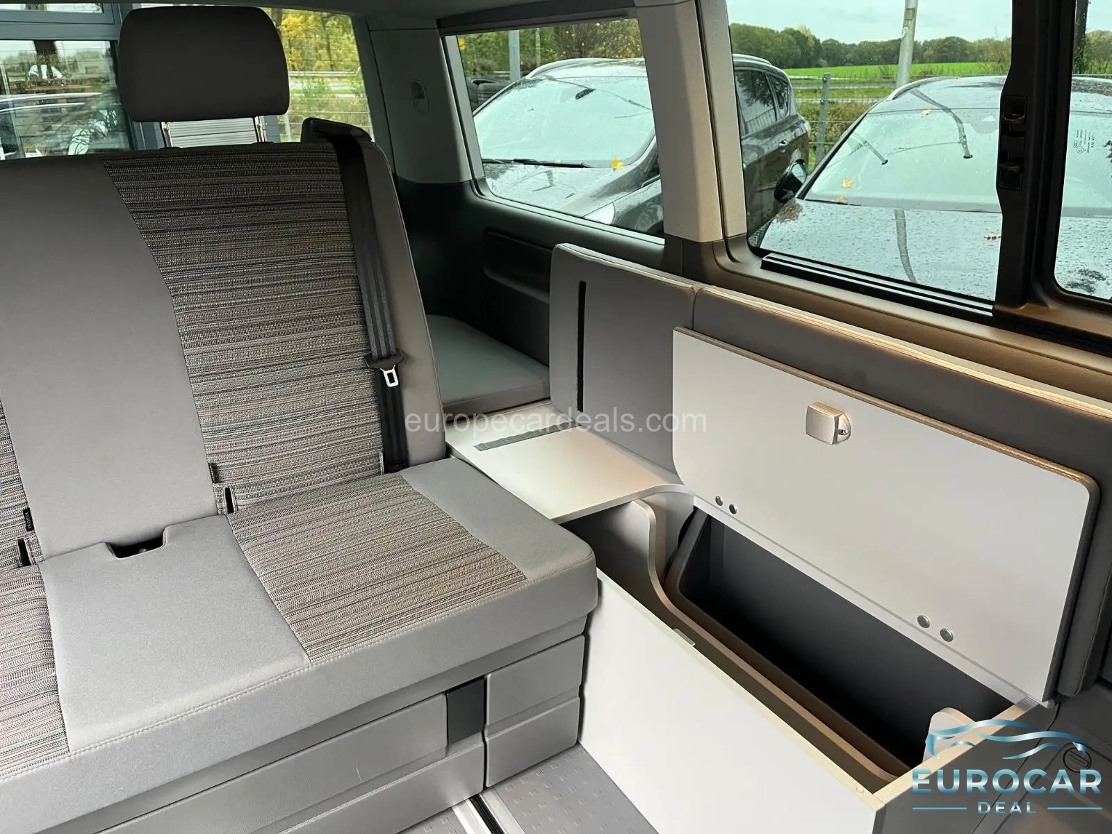 Volkswagen T6 California