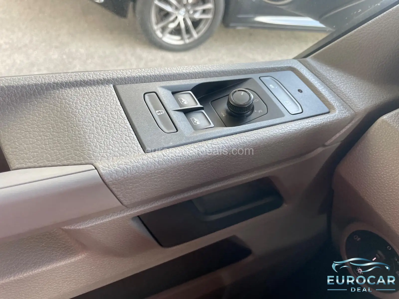 Volkswagen T6 Caravelle