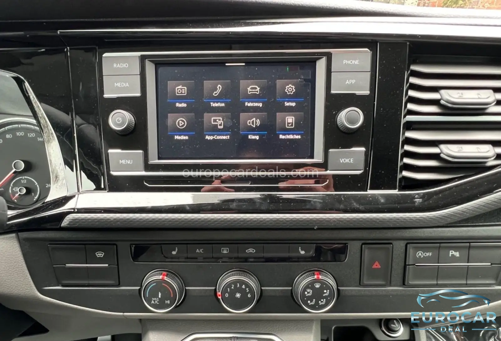 Volkswagen T6 California