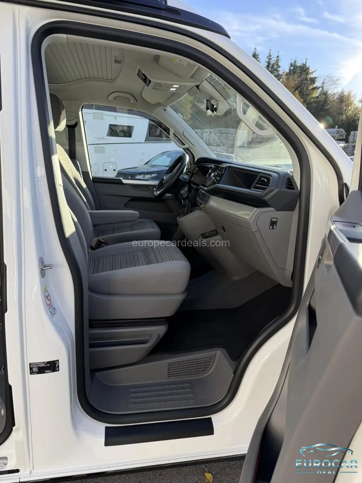 Volkswagen T6 California