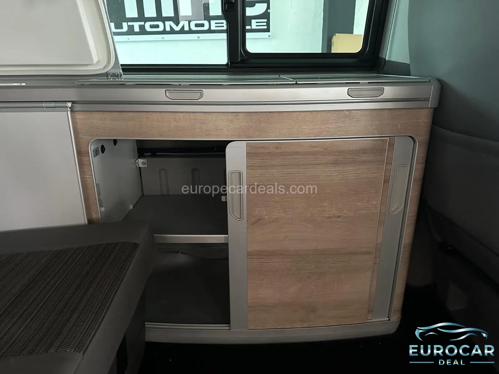 Volkswagen T6 California