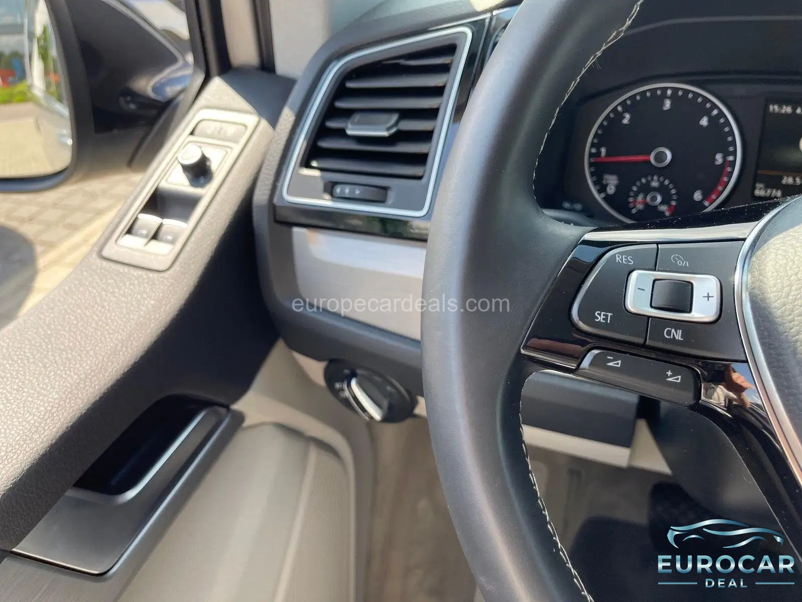 Volkswagen T6 California