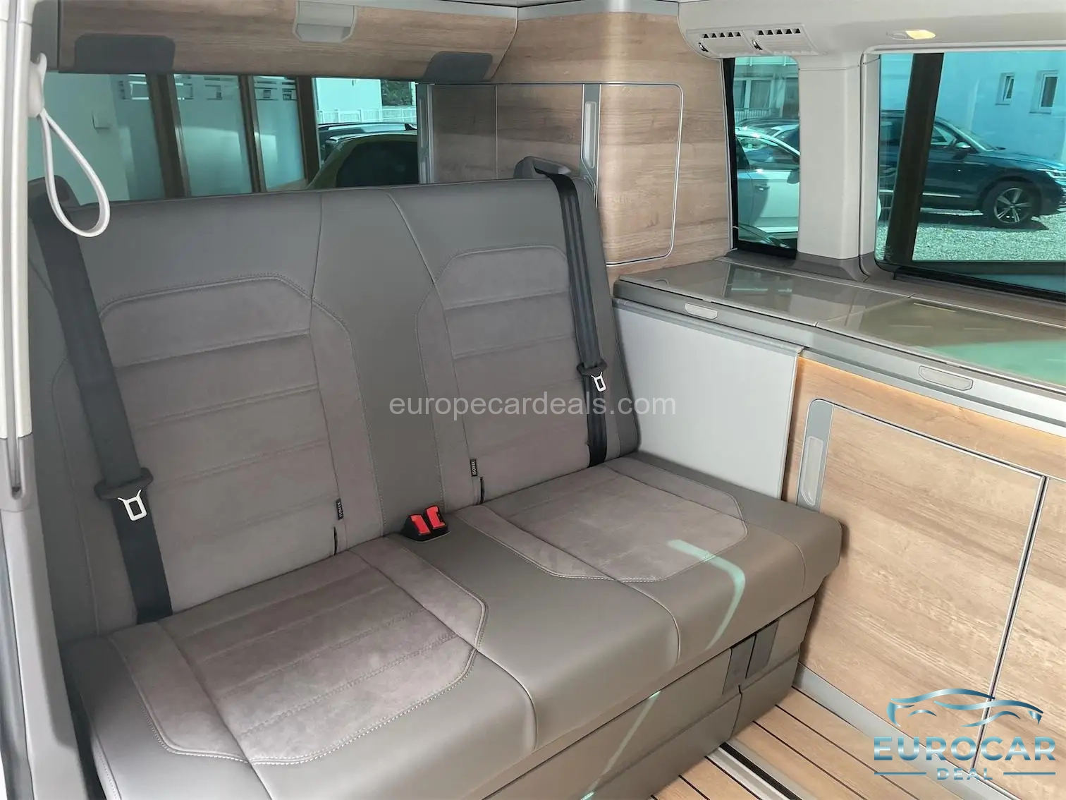 Volkswagen T6 California