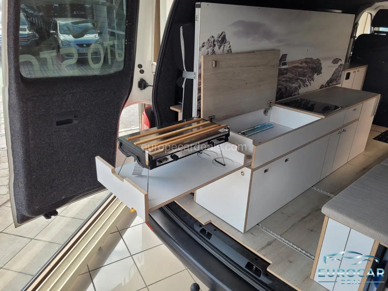 Volkswagen T6 California