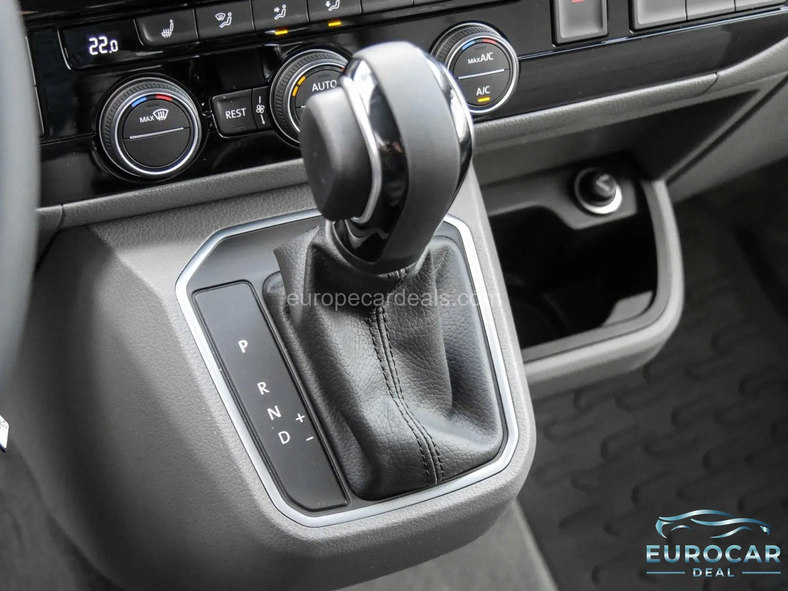 Volkswagen T6 California