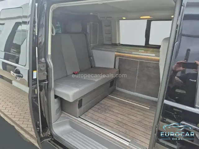 Volkswagen T6 California