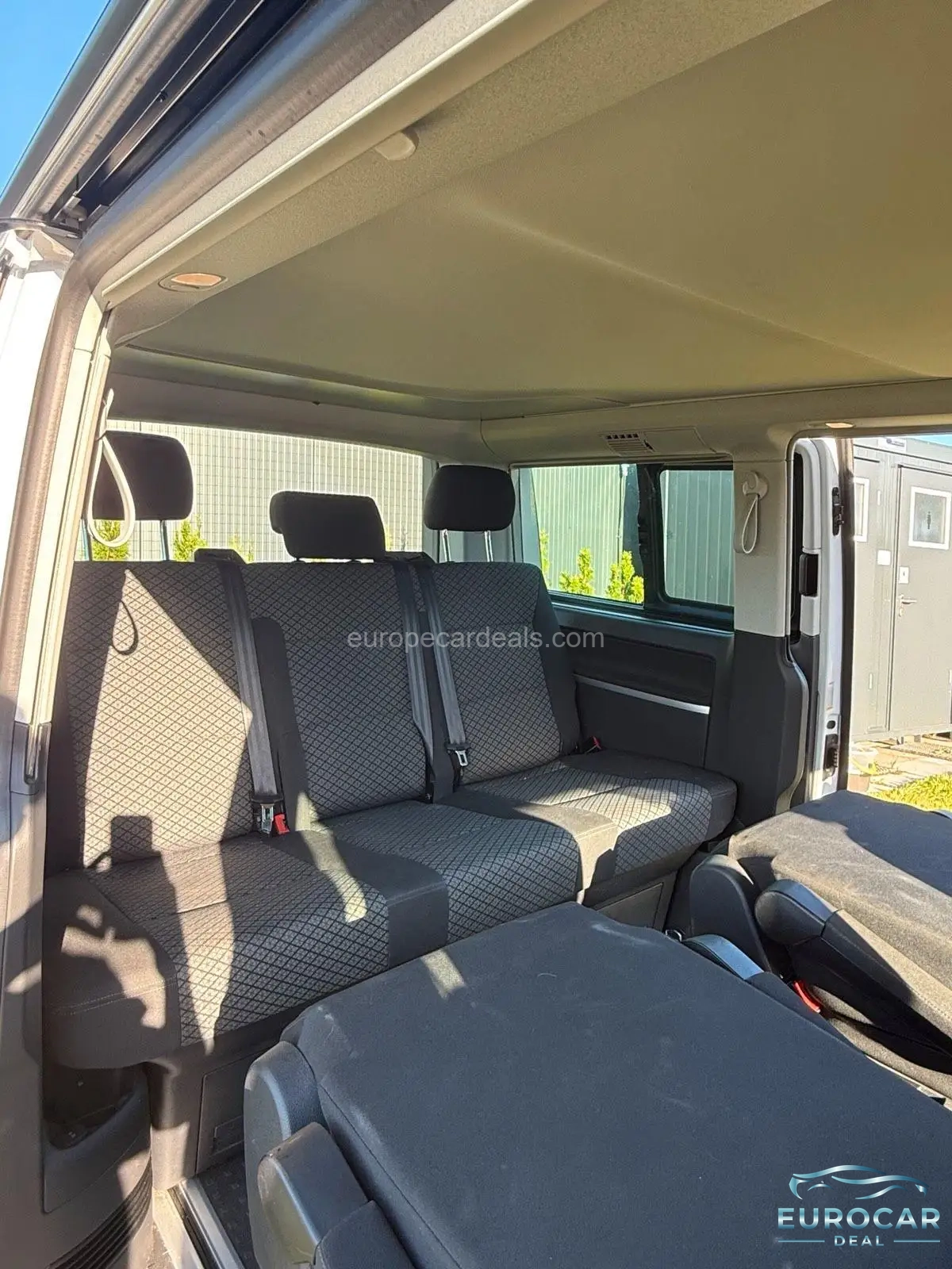 Volkswagen T6 California