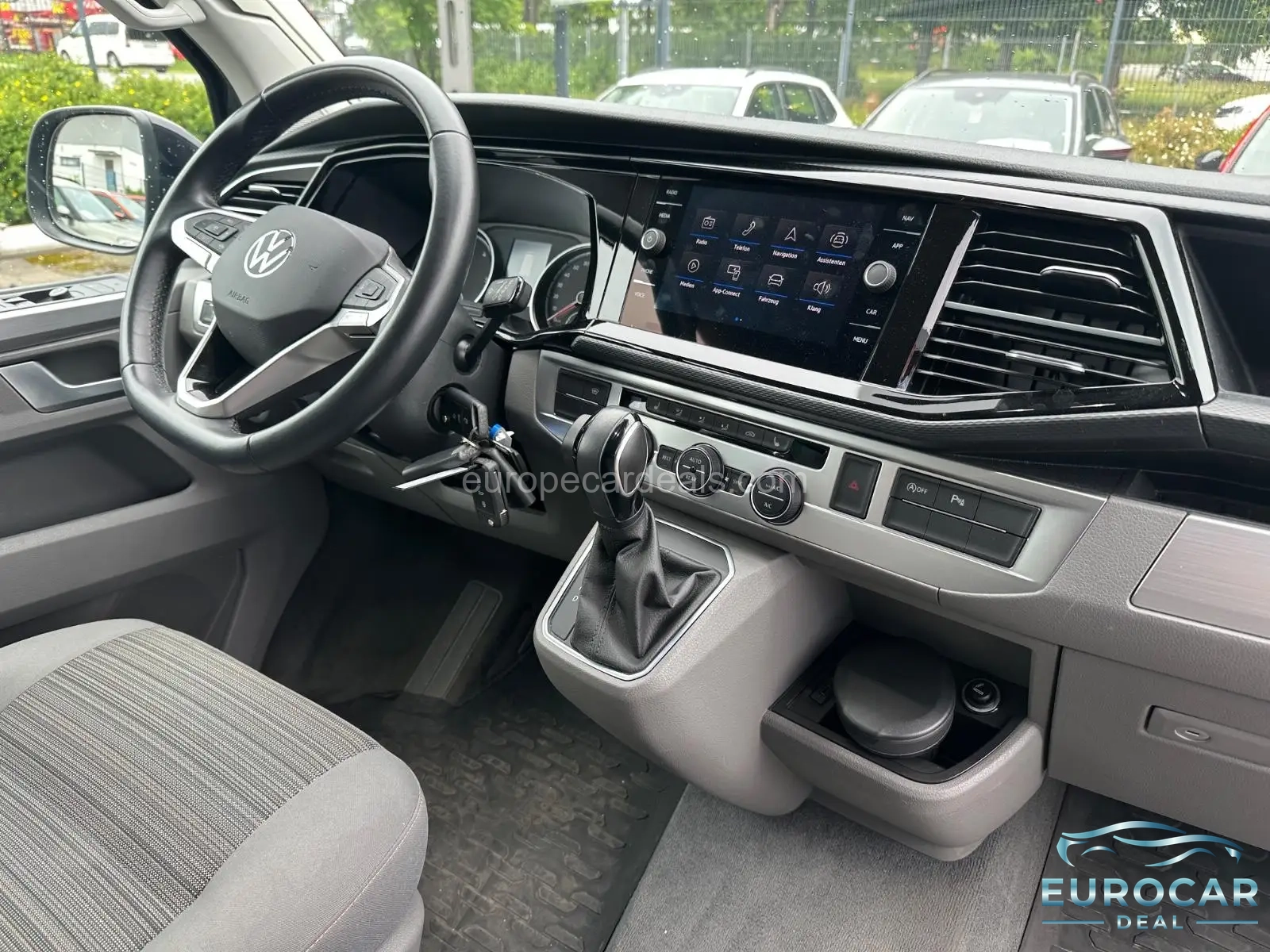 Volkswagen T6 California
