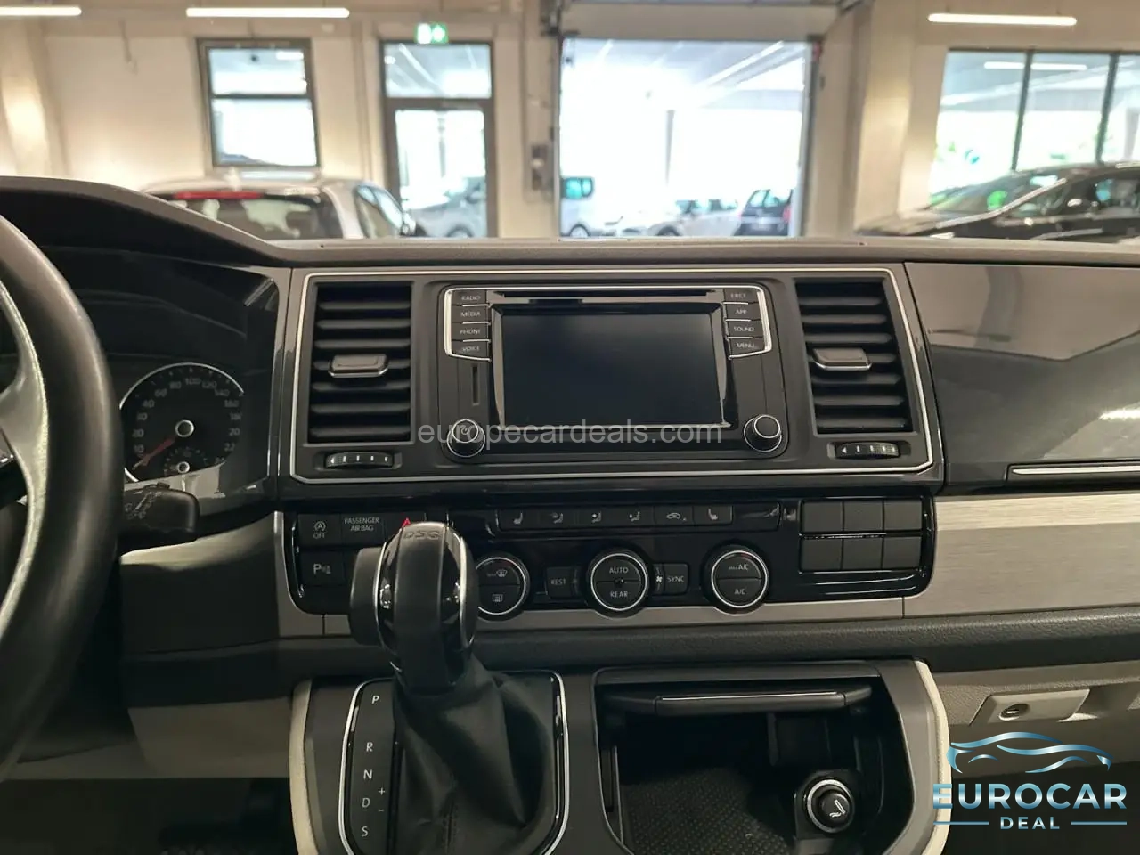 Volkswagen T6 California
