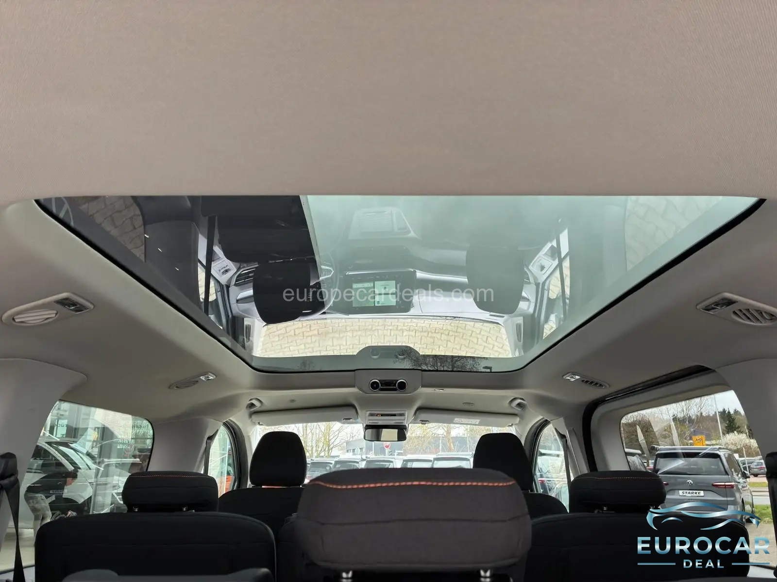 Volkswagen T7 Caravelle