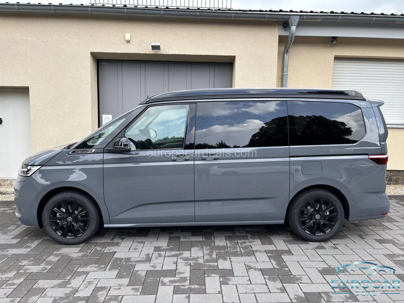 Volkswagen T7 California